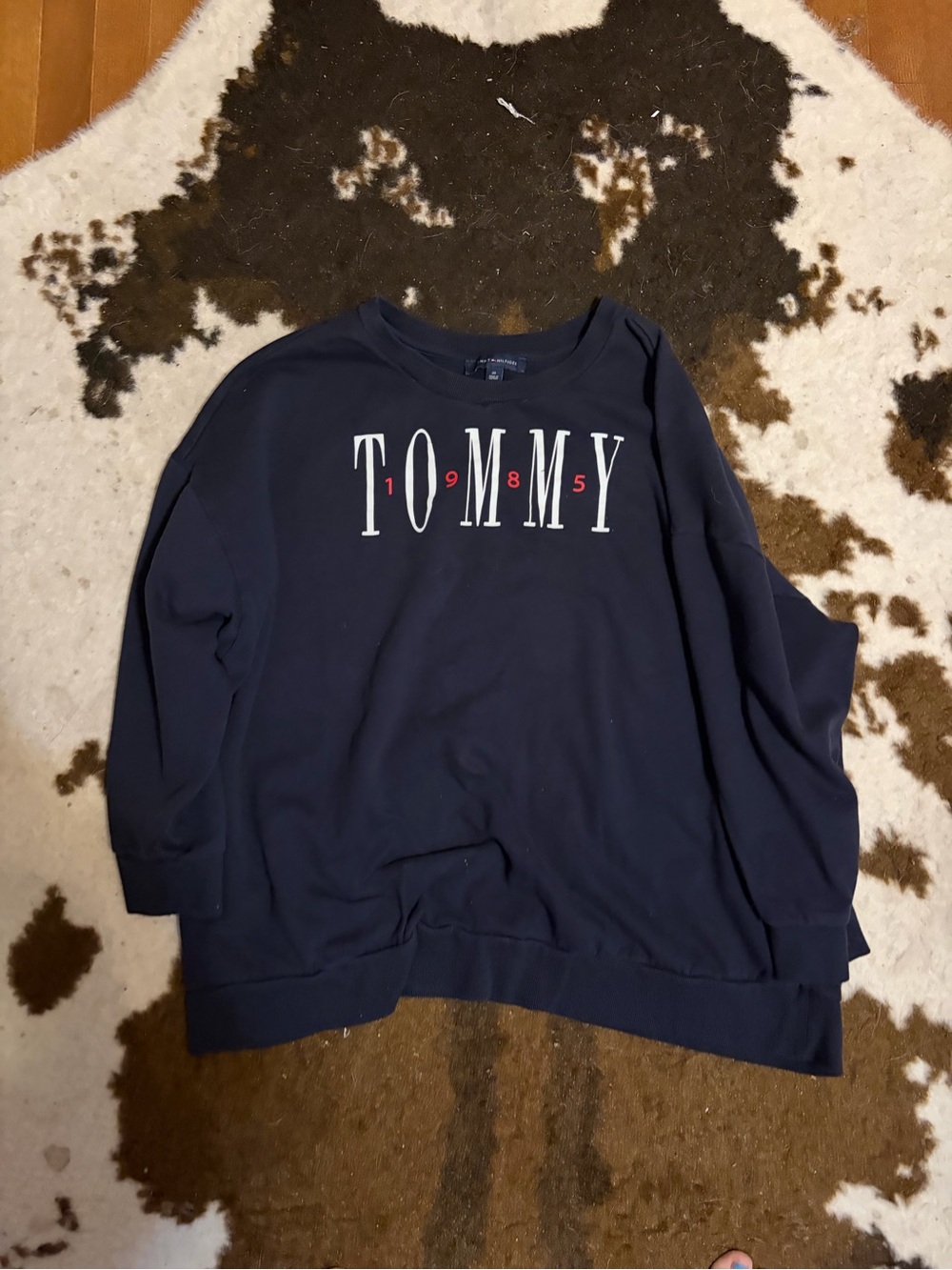 Tommy Hilfiger Navy Crewneck Sweatshirt with White Logo - Picture 4 of 5